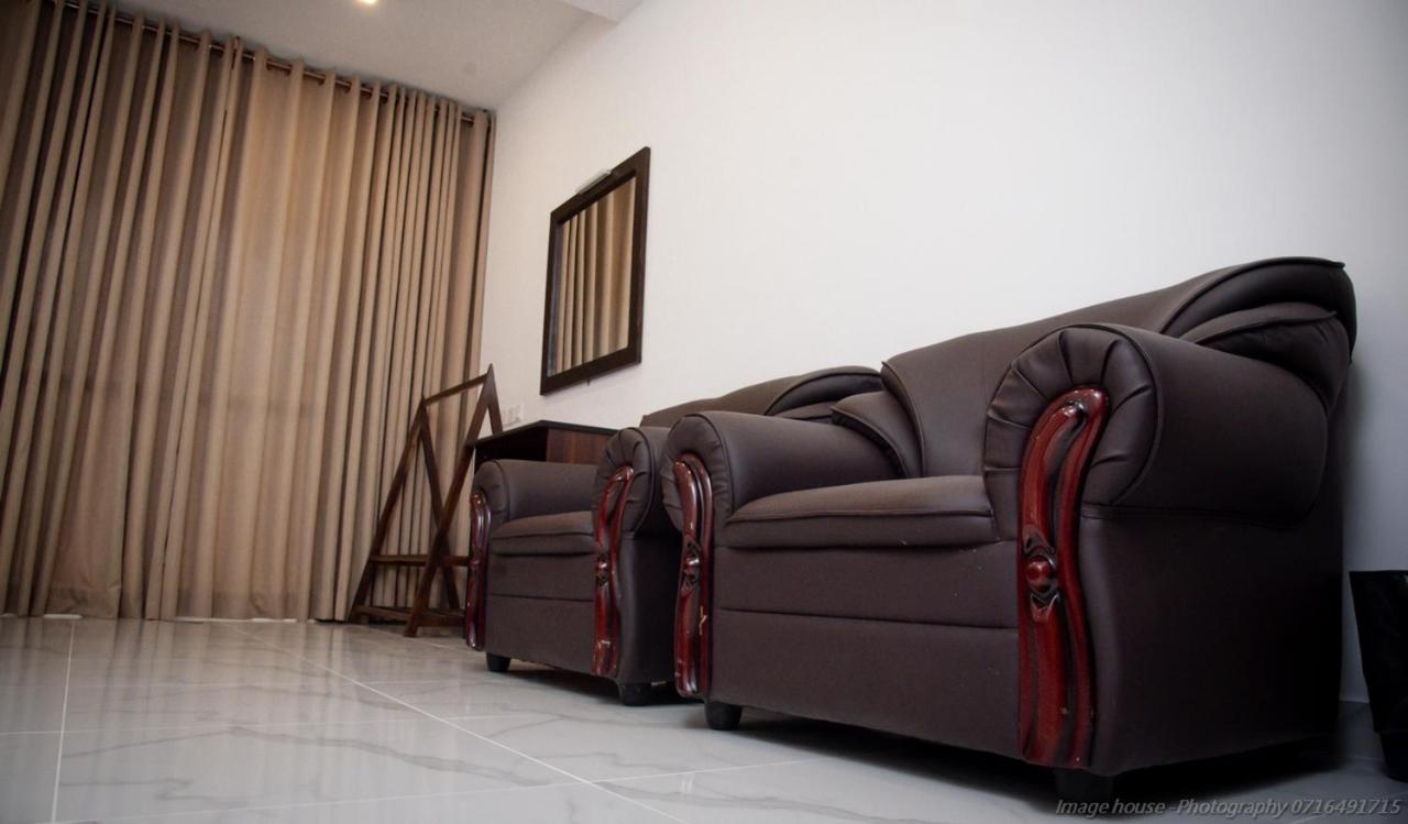 Ever Breeze Ella Hotel 外观 照片