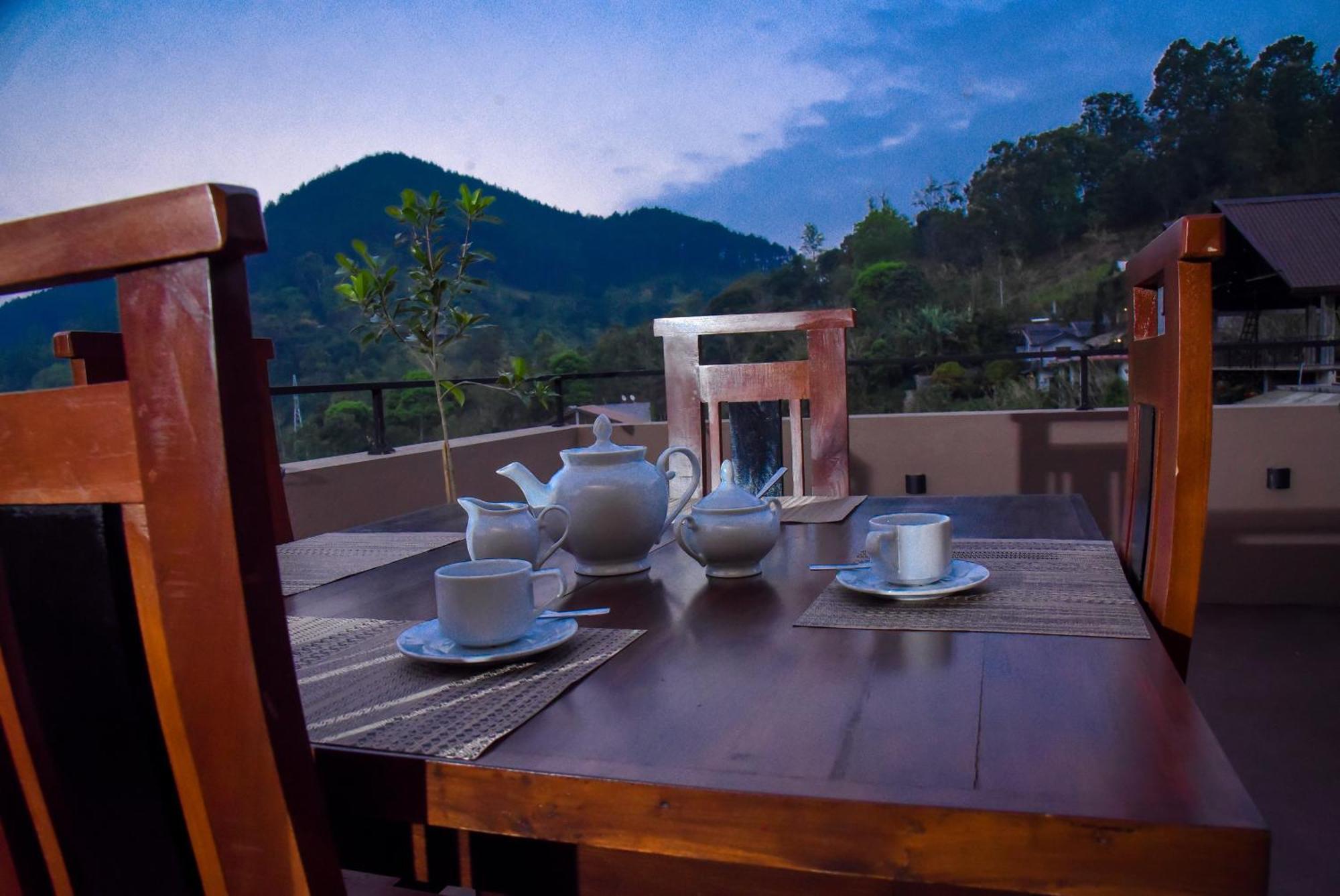 Ever Breeze Ella Hotel 外观 照片