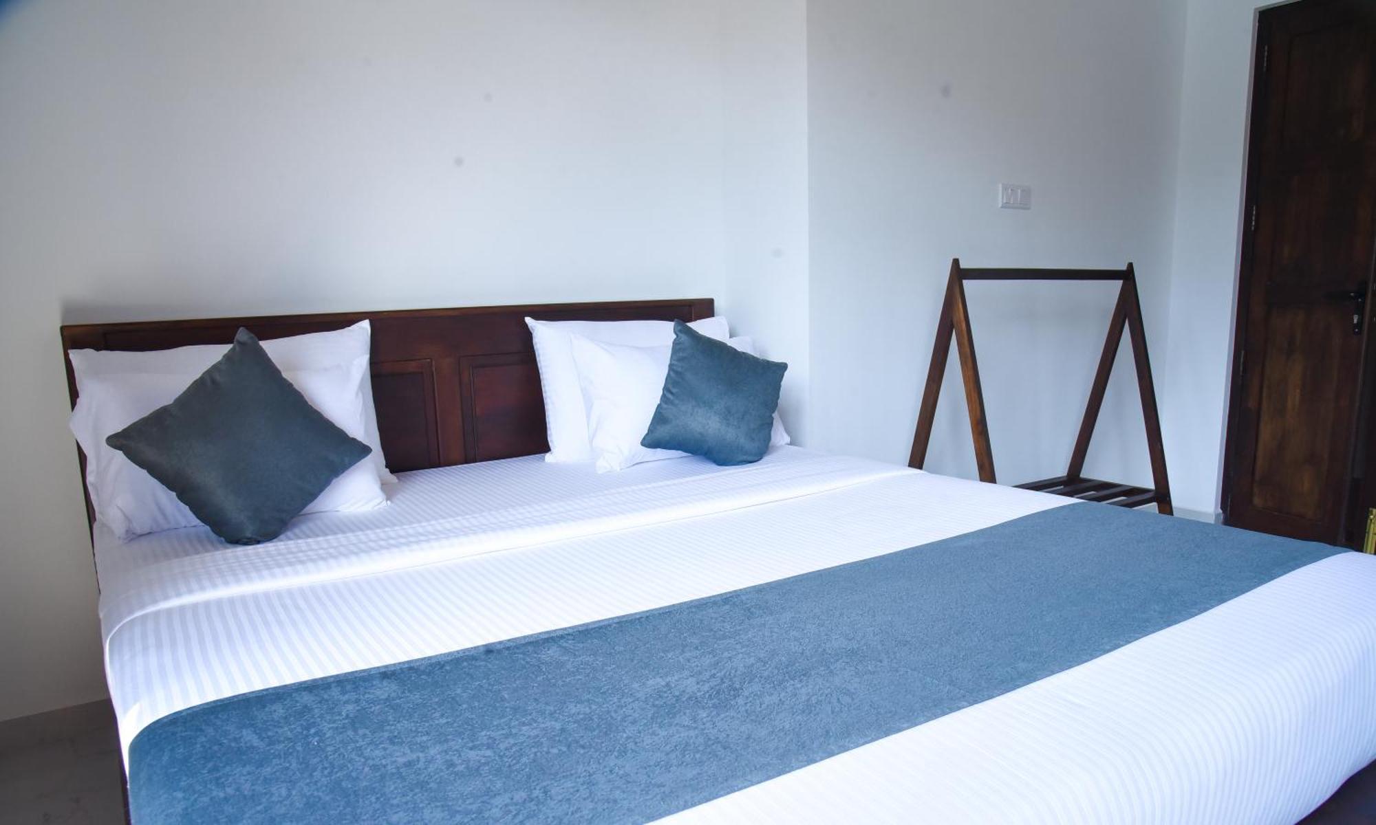Ever Breeze Ella Hotel 外观 照片