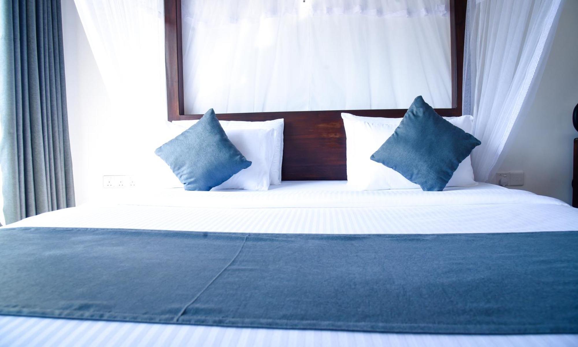 Ever Breeze Ella Hotel 外观 照片
